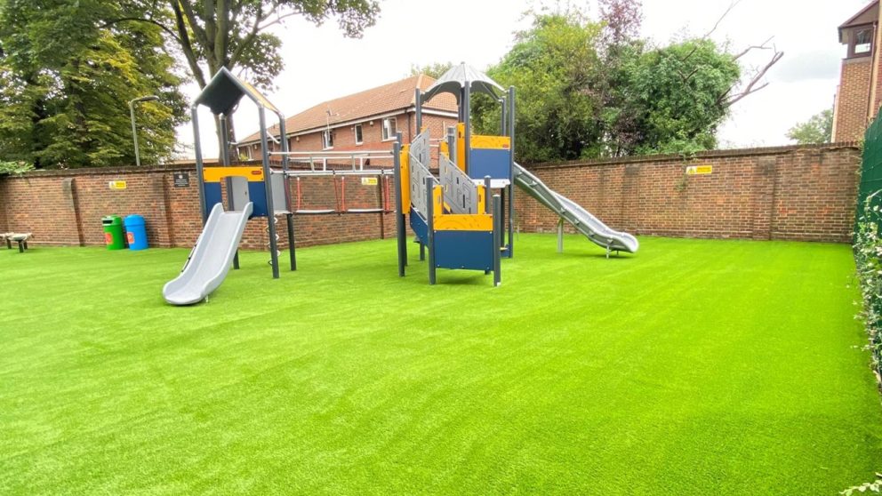 school-playground-artificial-grass-installation